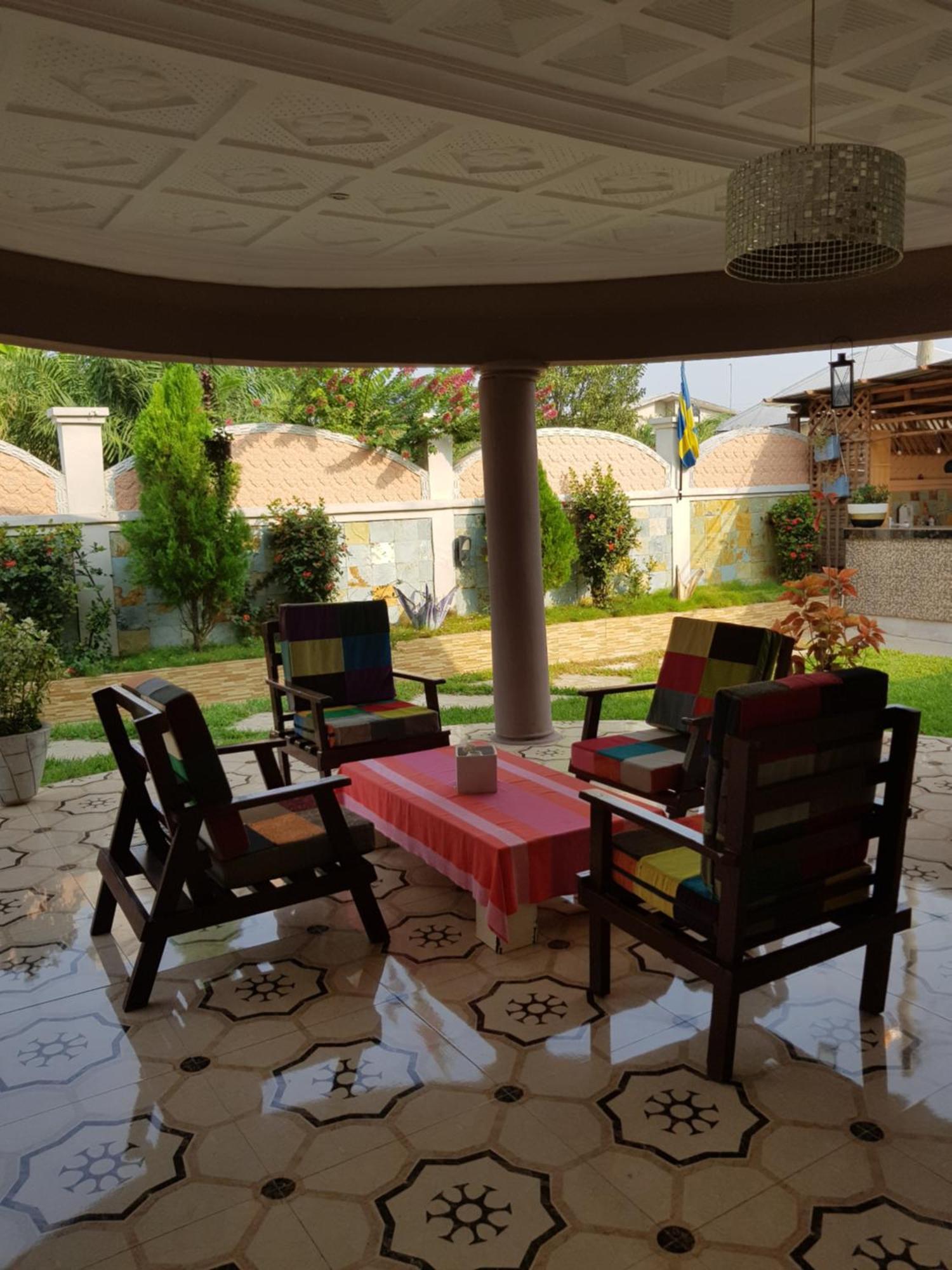 Nana Adu Guest House Koforidua Exteriér fotografie