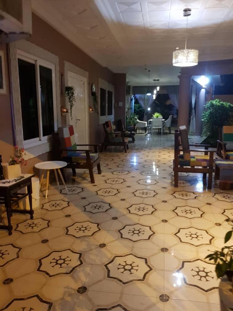 Nana Adu Guest House Koforidua Exteriér fotografie