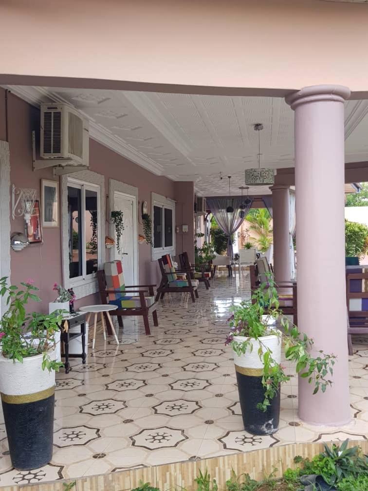 Nana Adu Guest House Koforidua Exteriér fotografie